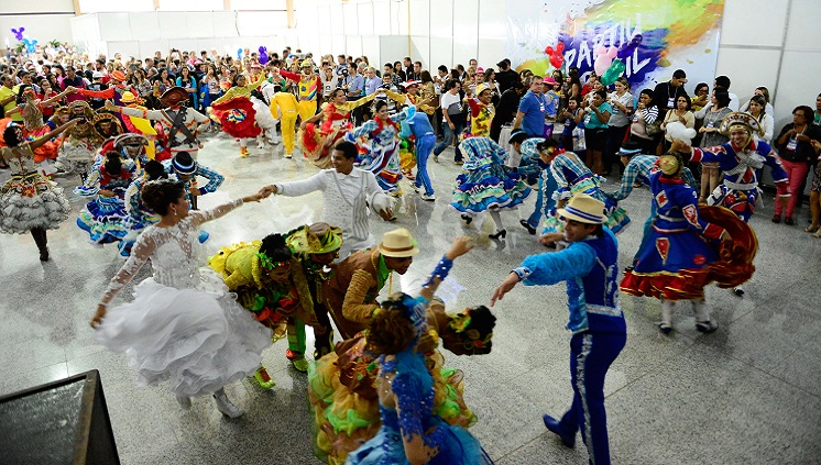 Abertura do festival de 2014 com o grupo de quadrilha Moleka Sem Vergonha. Crédito: Setur/Campina Grande Abertura do festival de 2014 com o grupo de quadrilha Moleka Sem Vergonha. Crédito: Setur/Campina Grande