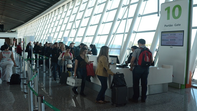 16 10 17 aeroportointra