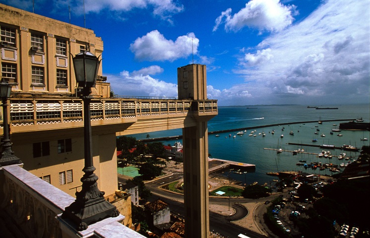Elevador Lacerda. Slvador (BA). Foto: Banco de imagens Elevador Lacerda. Slvador (BA). Foto: Banco de imagens