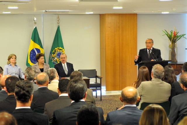 Posse Gastão Vieira