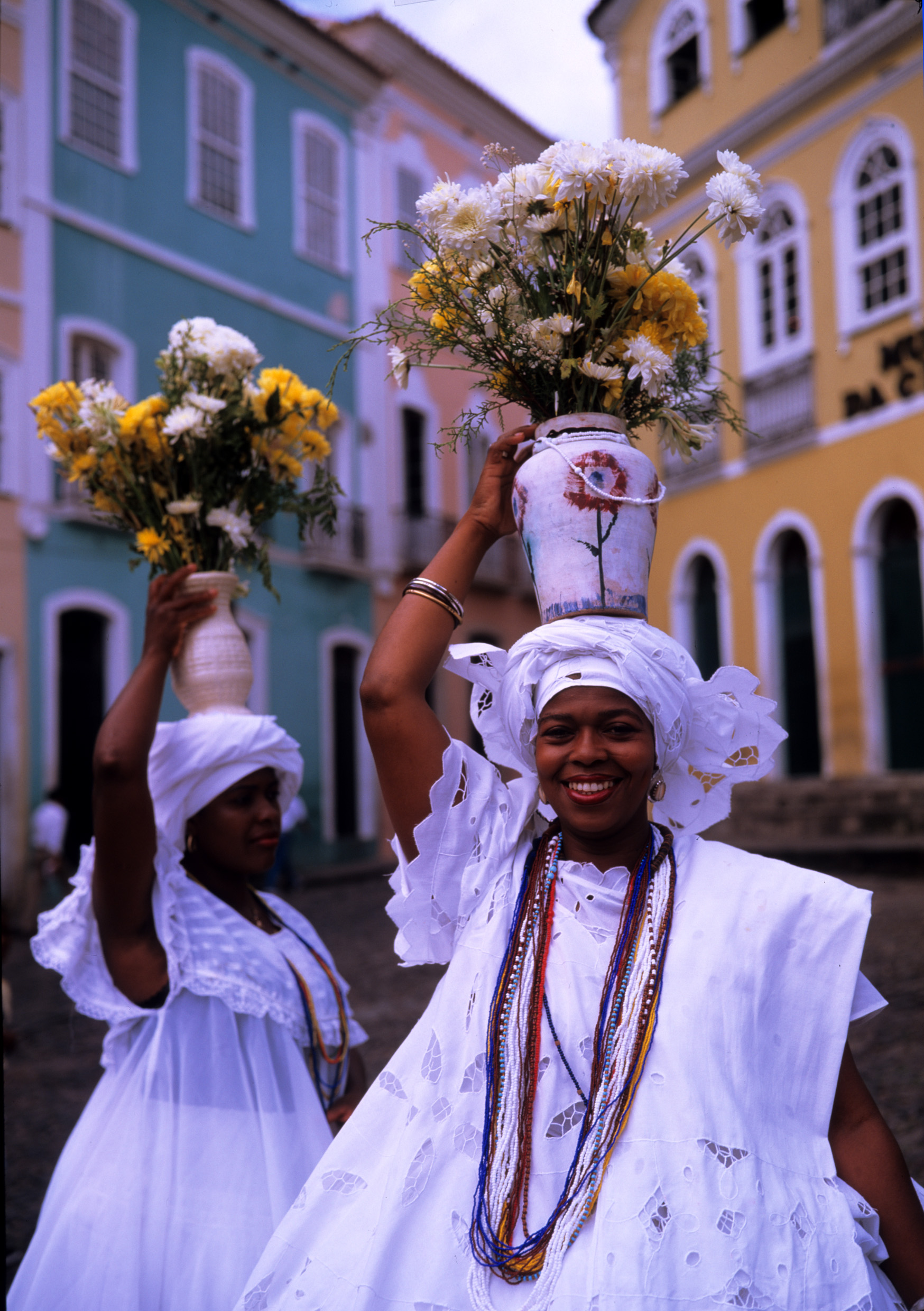 Primeira capital do Brasil completa 464 anos nesta sexta-feira (29)
