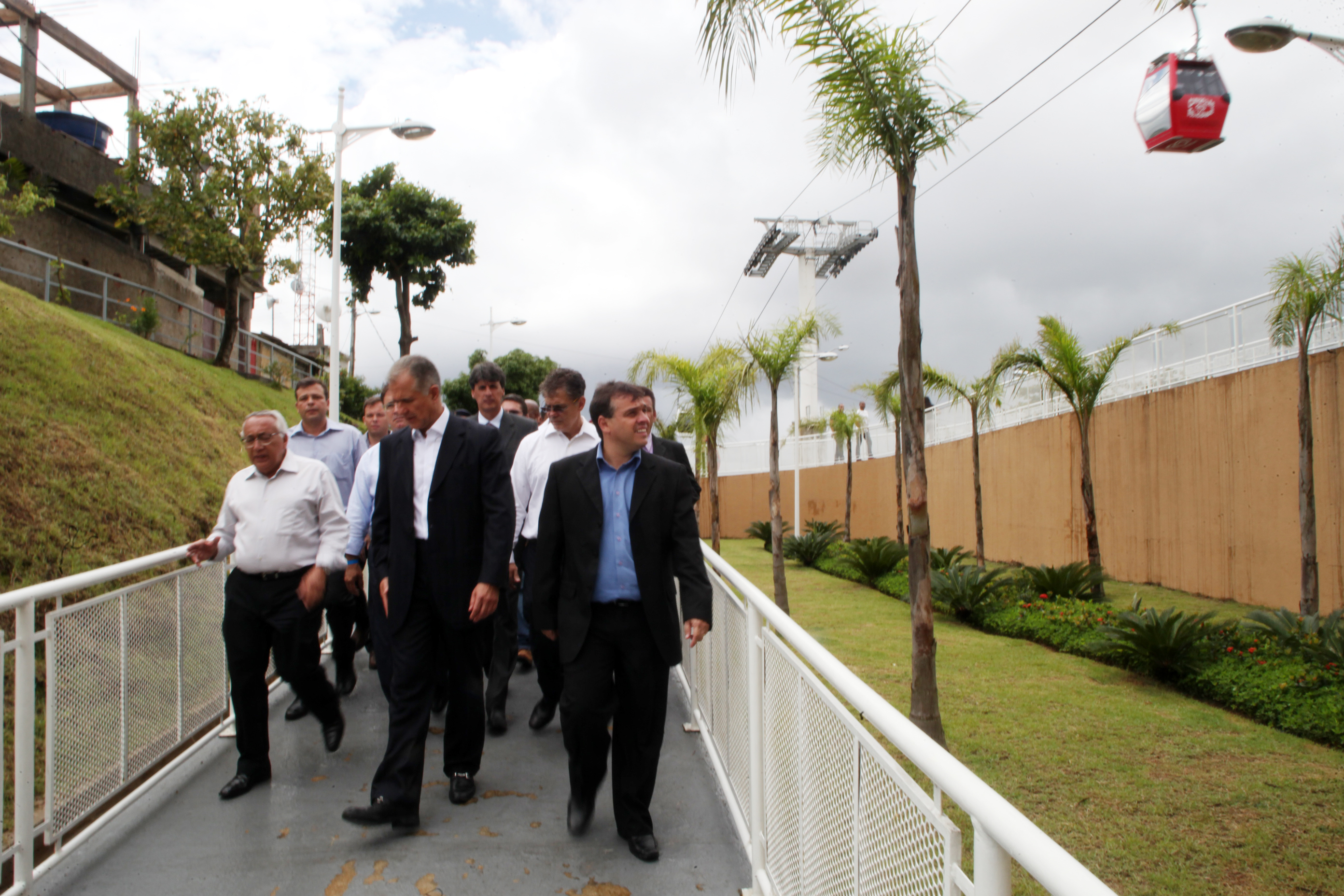 Ministro no Morro do Alemão