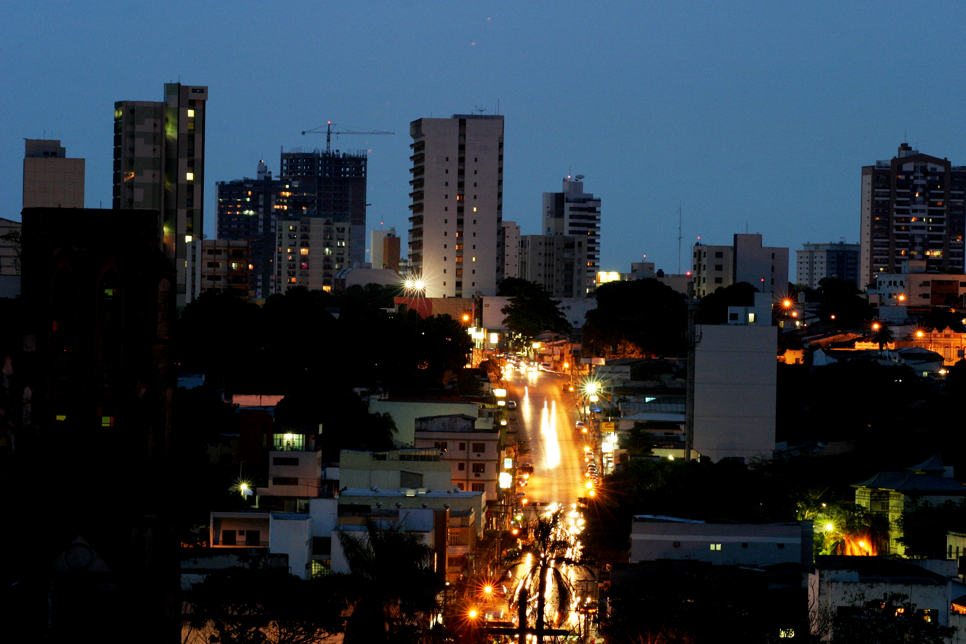 Cuiabá comemora 294 anos com grande show no memorial João Paulo II