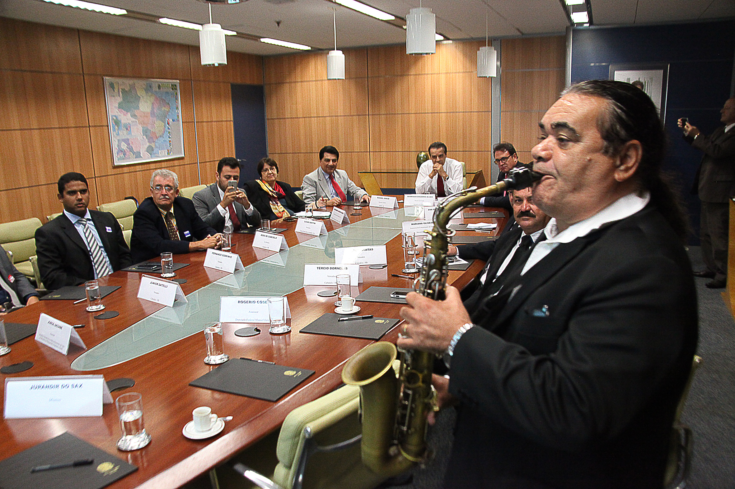 Ministro Henrique Alves convocou audiência sobre a reordenação do Parque Turístico do Jacaré