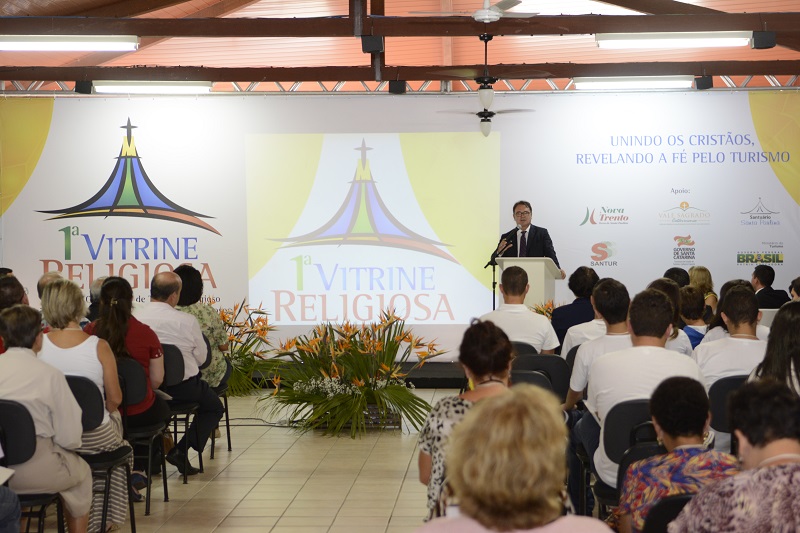 O secretário Nacional de Políticas de Turismo, Vinicius Lummertz, durante a abertura do congresso