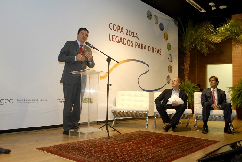 Vinicius Lages participou da abertura do Seminário Copa 2014: legados para o Brasil
