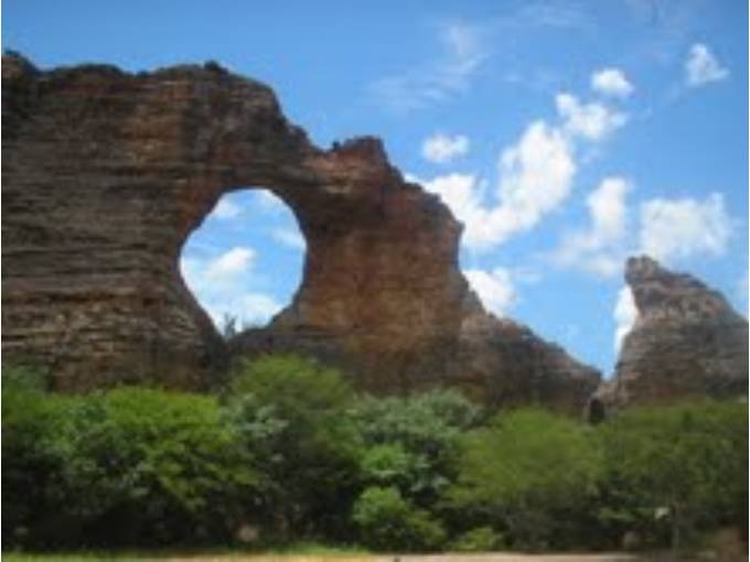 Pedra Furada - Parque Nacional Serra da Capivara (PI)